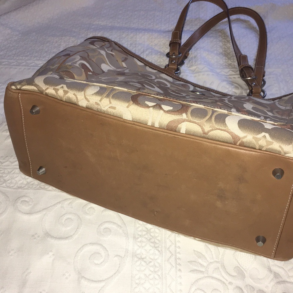 Make an offer ⚡️ COACH Logo Beige Baby Tote Bag - Picture 8 of 8